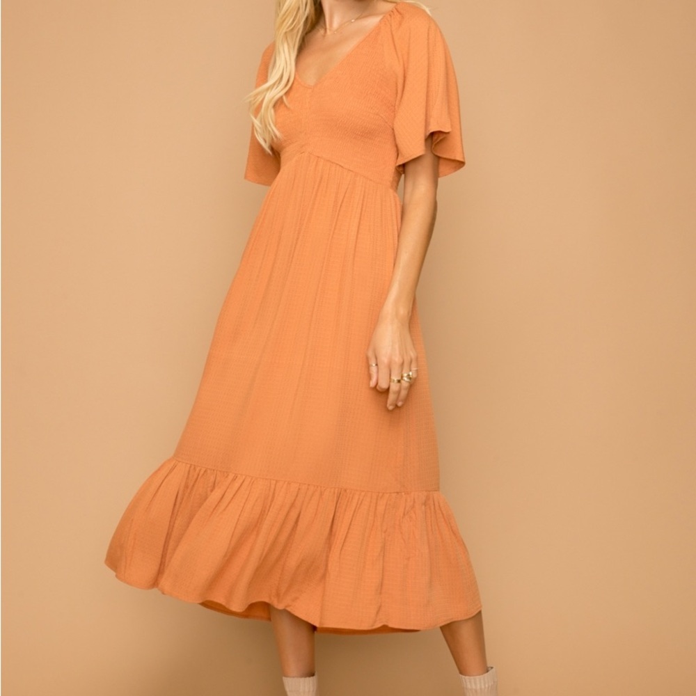 Hem & Thread pumpkin smocked midi dress